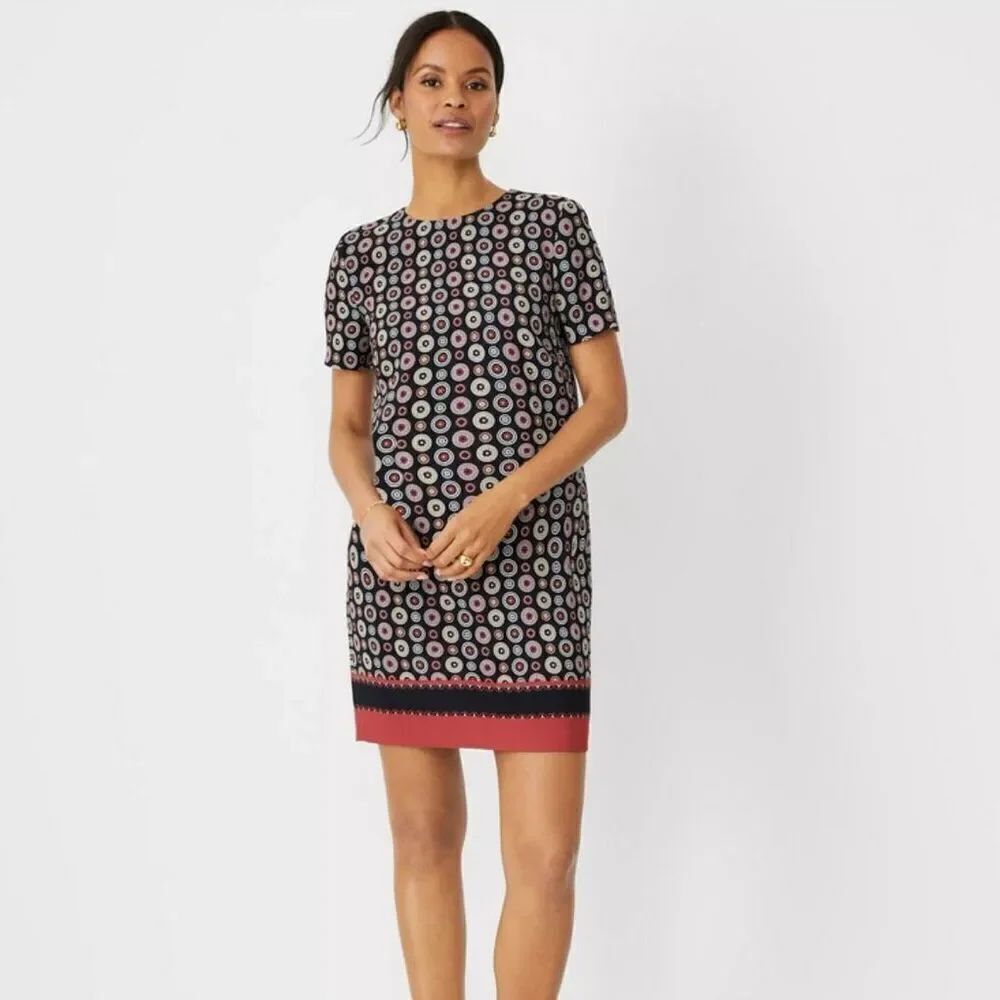 Ann Taylor Black Multicolor Geometric printed shift dress